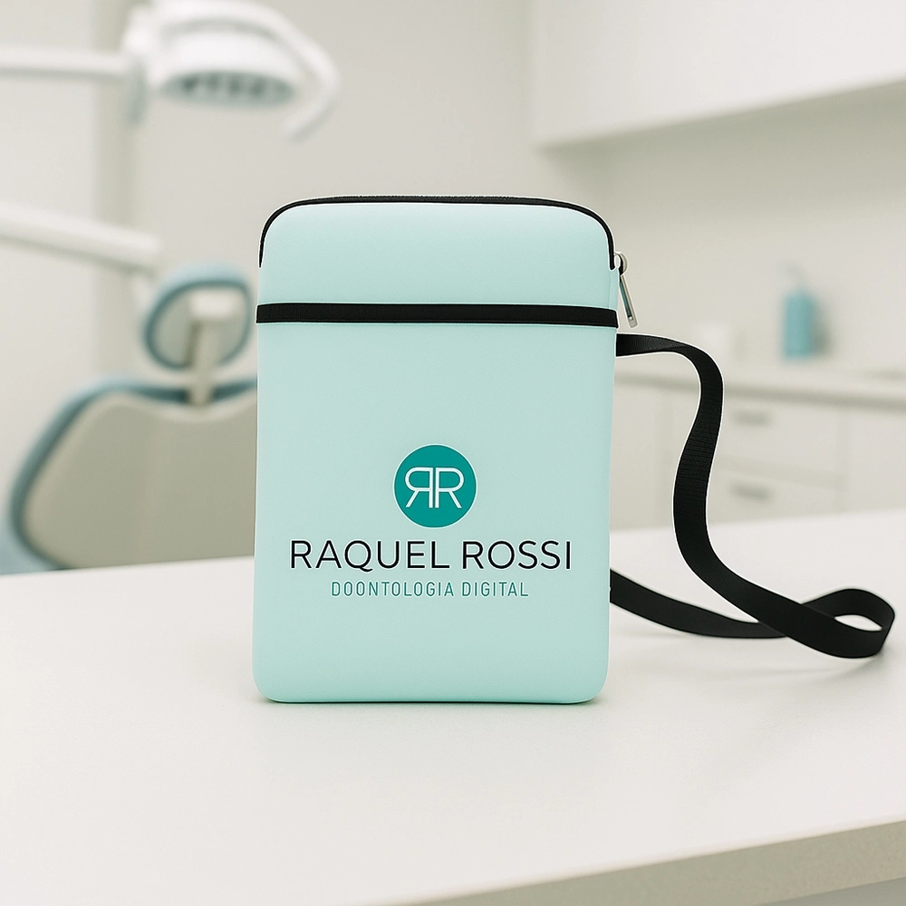 Capa para Celular com Bolso e Zíper Personalizada - Imagem 1
