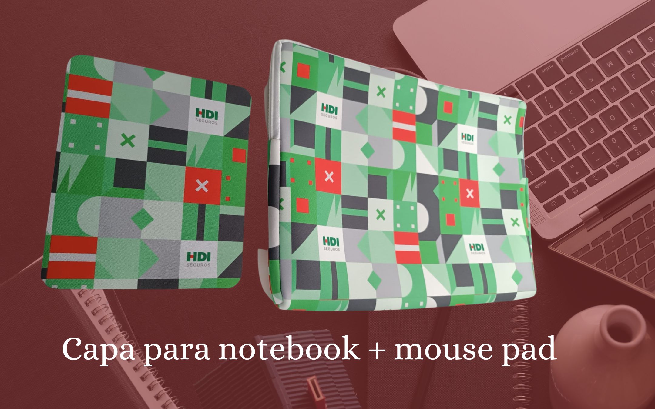Imagem 1 - Descubra por que as capas para notebook em neoprene são o investimento que sua empresa precisa fazer agora! Neste post, revelamos 5 razões incontestáveis para adotar estas capas personalizadas. Saiba como elas podem proteger seus equipamentos, promover sua marca e facilitar o dia a dia da sua equipe. Não perca tempo, descubra o potencial das capas para notebook personalizadas em neoprene lendo nosso último blog.