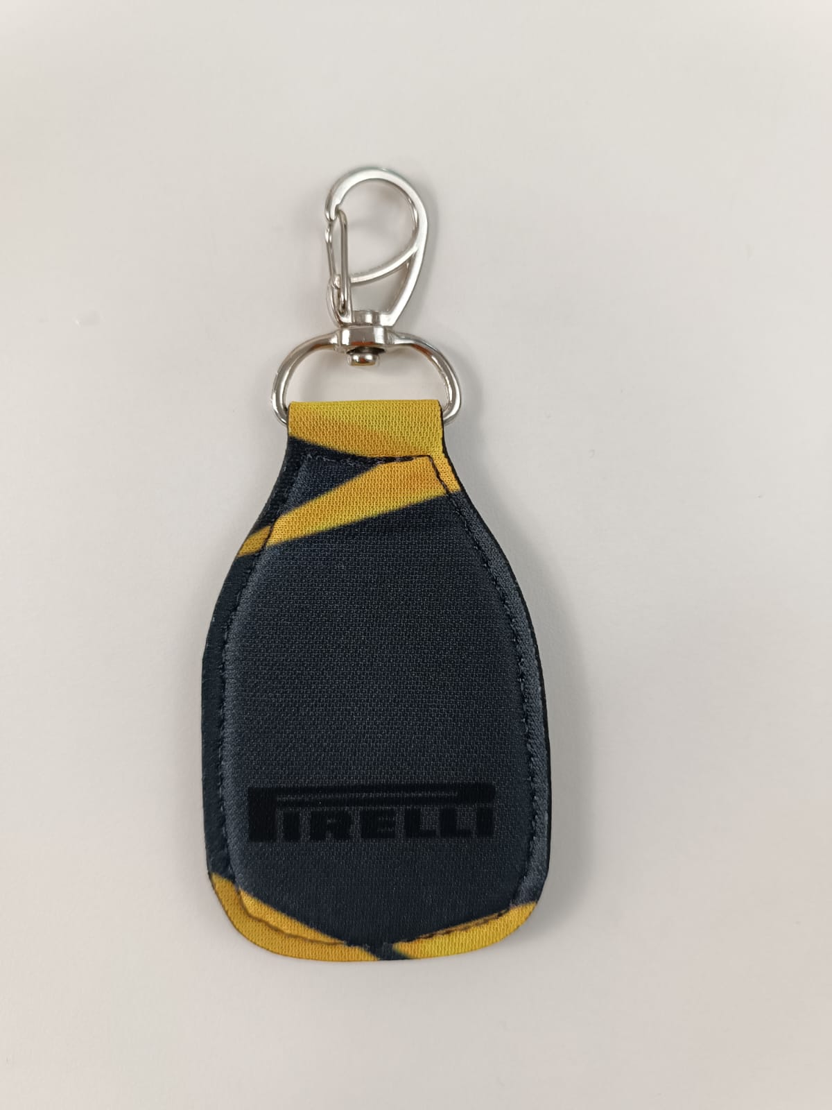 Chaveiro em Neoprene: A Opção Acessível com Personalização Infinita para Brindes
