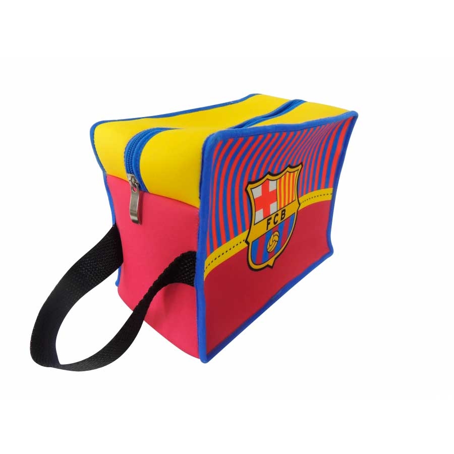 1 Necessaire e porta escova de dente o brinde mais desejado do momento